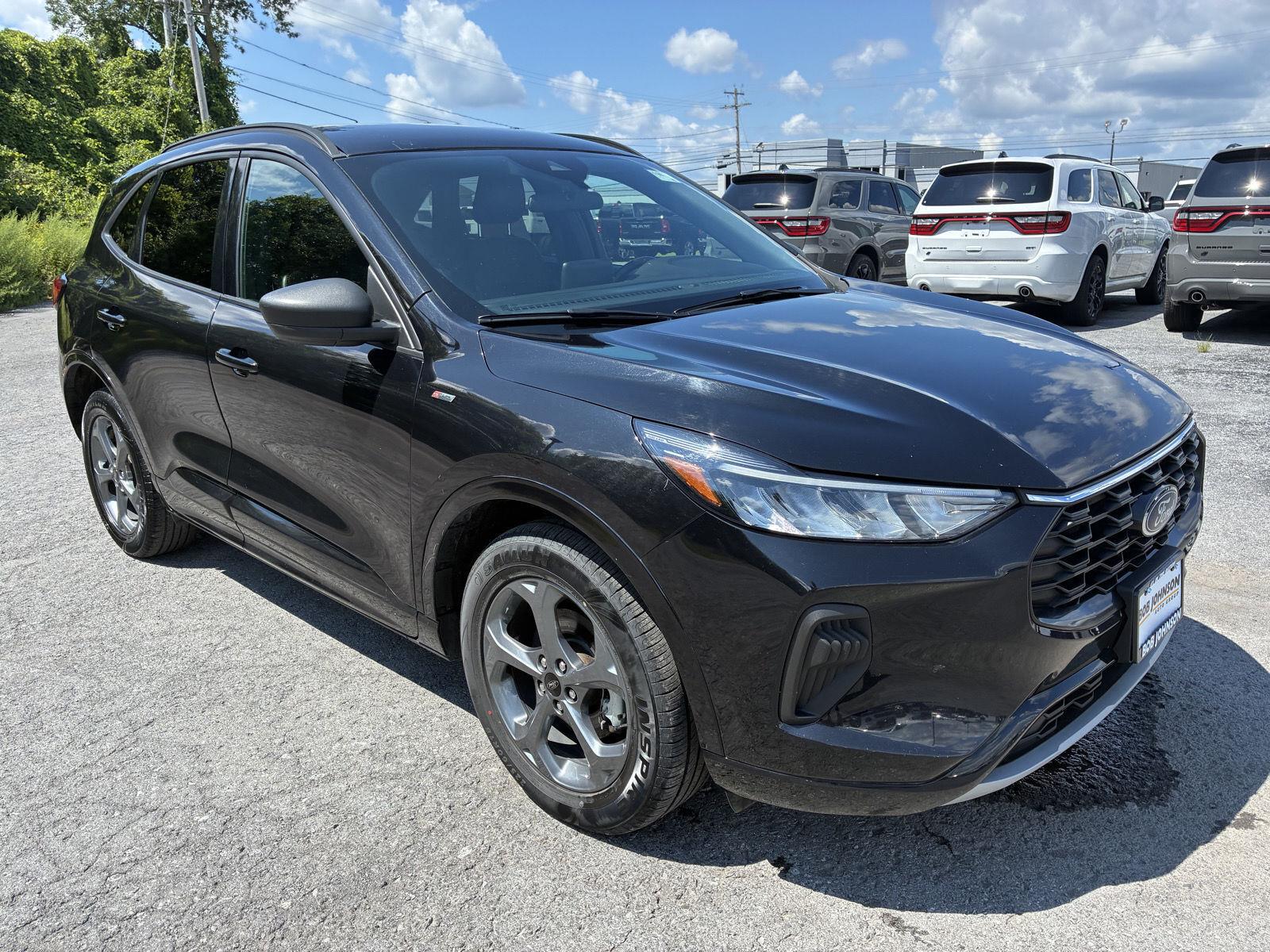 Agate Black 2023 Ford Escape SUV / Crossover All-Wheel Drive 8-Speed Automatic