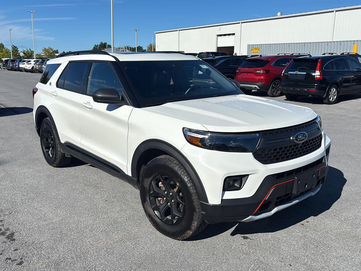 Star White Metallic Tri-Coat 2023 Ford Explorer SUV / Crossover All-Wheel Drive Automatic