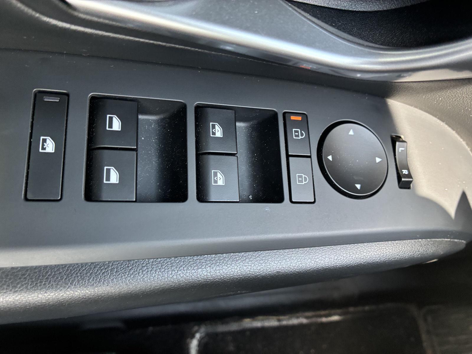 2026 Hyundai Santa Cruz SEL - Photo 17