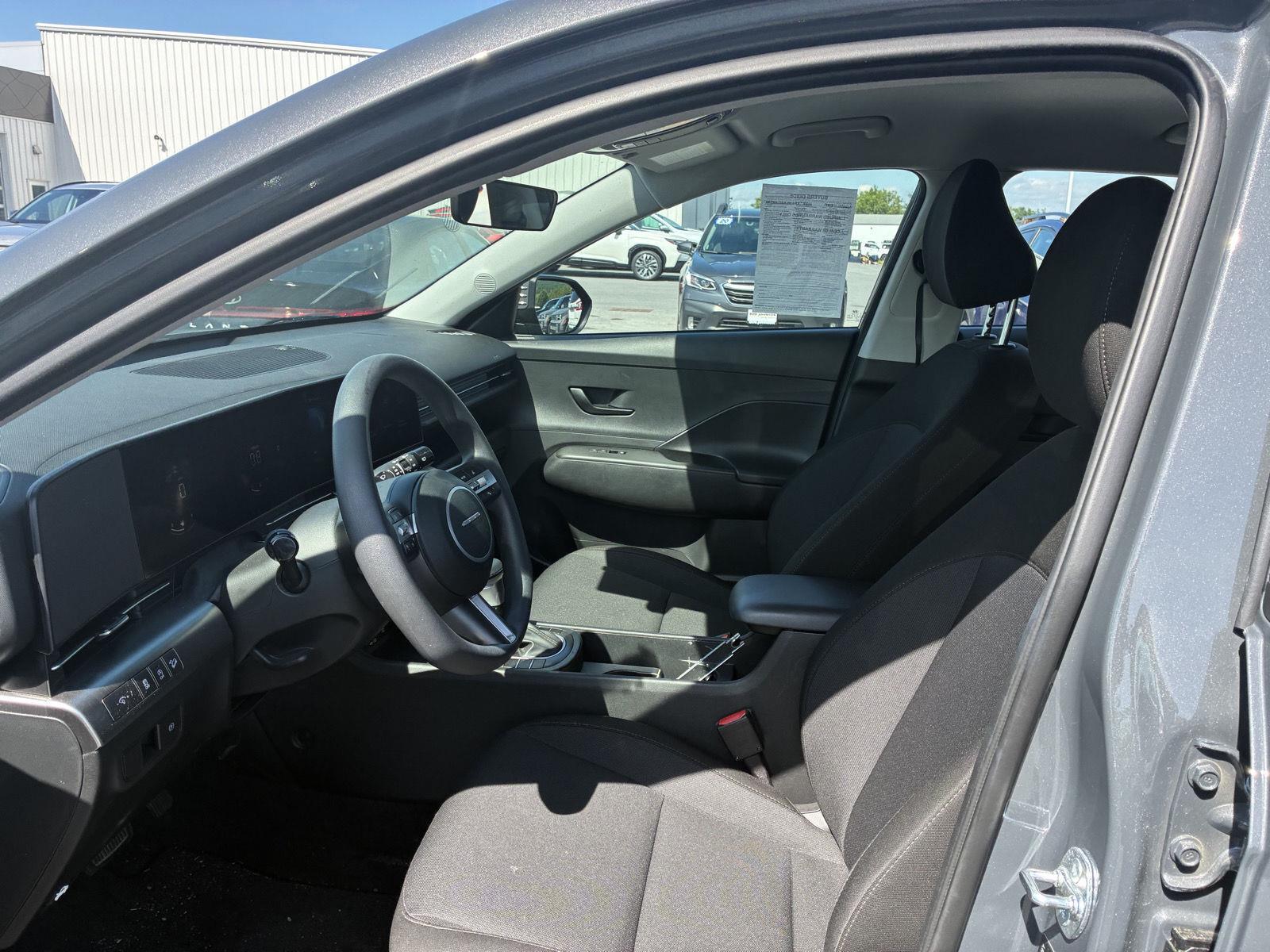 2026 Hyundai Kona SE - Photo 14