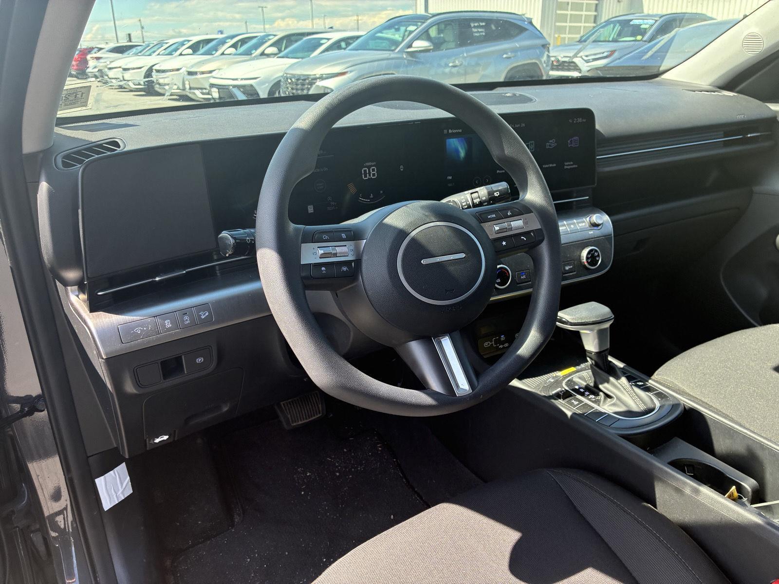 2026 Hyundai Kona SE - Photo 15