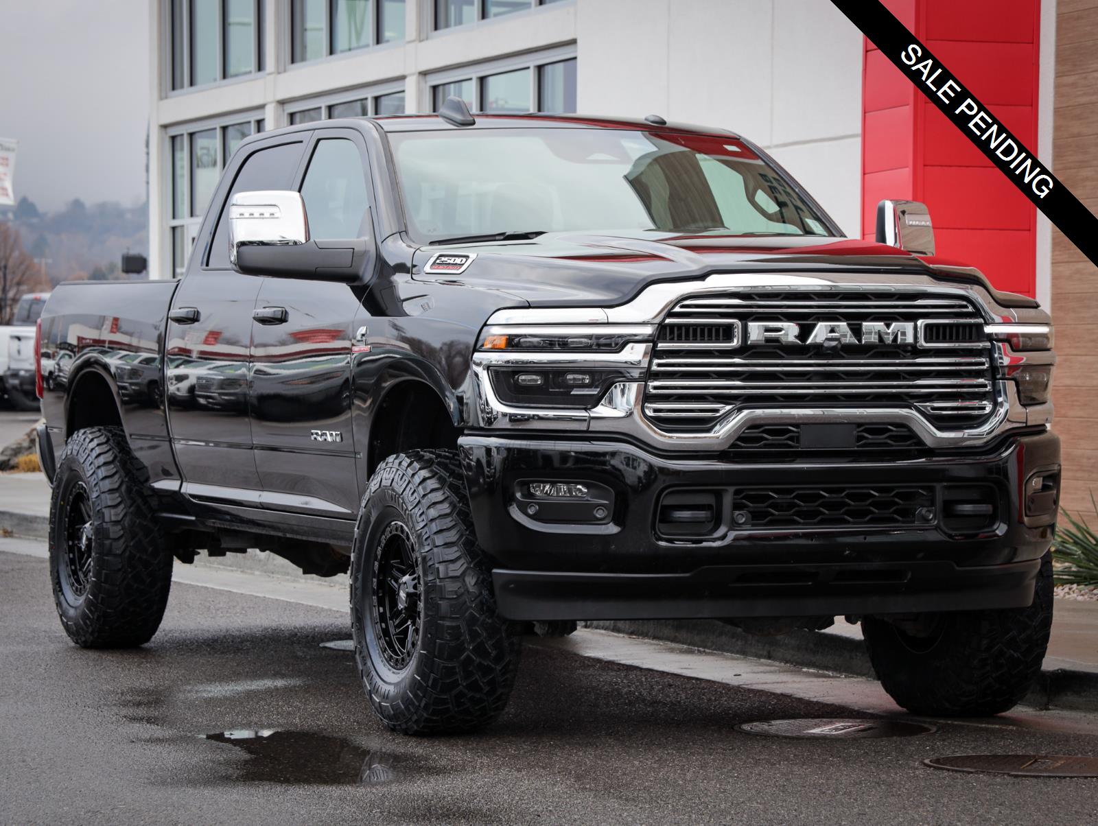 2026 RAM 2500 Laramie Crew Cab 4WD