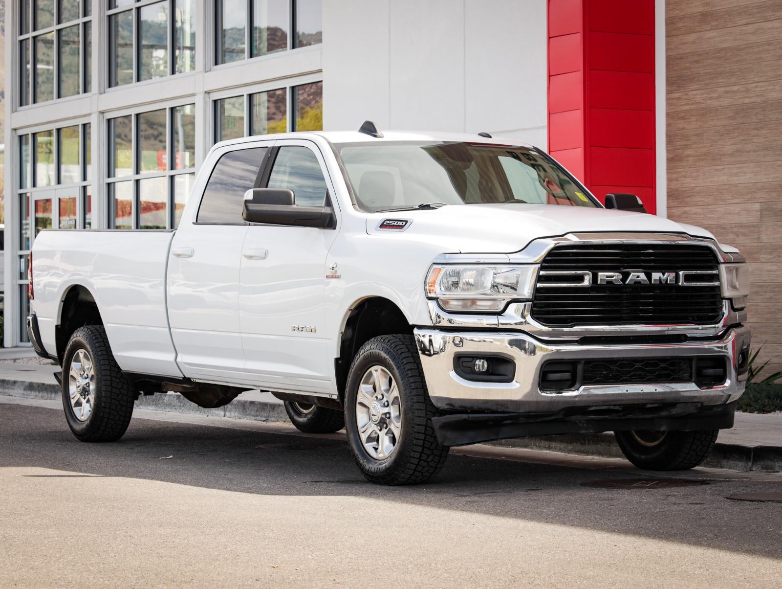 Bright White Clearcoat 2020 RAM 2500 Big Horn Crew Cab LB 4WD Pickup Truck Four-Wheel Drive 6-Speed Automatic