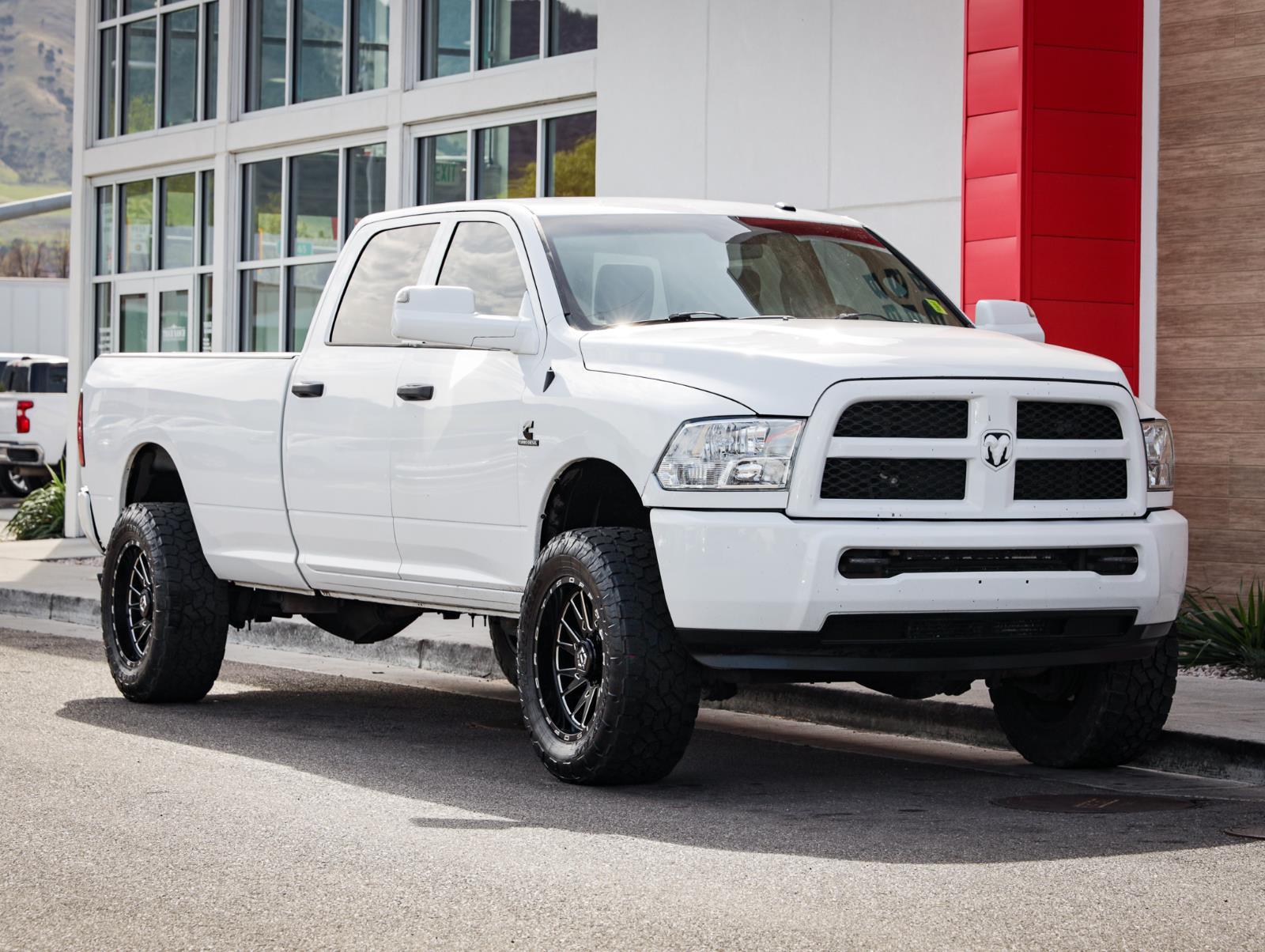 Bright White Clearcoat 2015 RAM 2500 Tradesman Crew Cab LB 4WD Pickup Truck Four-Wheel Drive 6-Speed Automatic