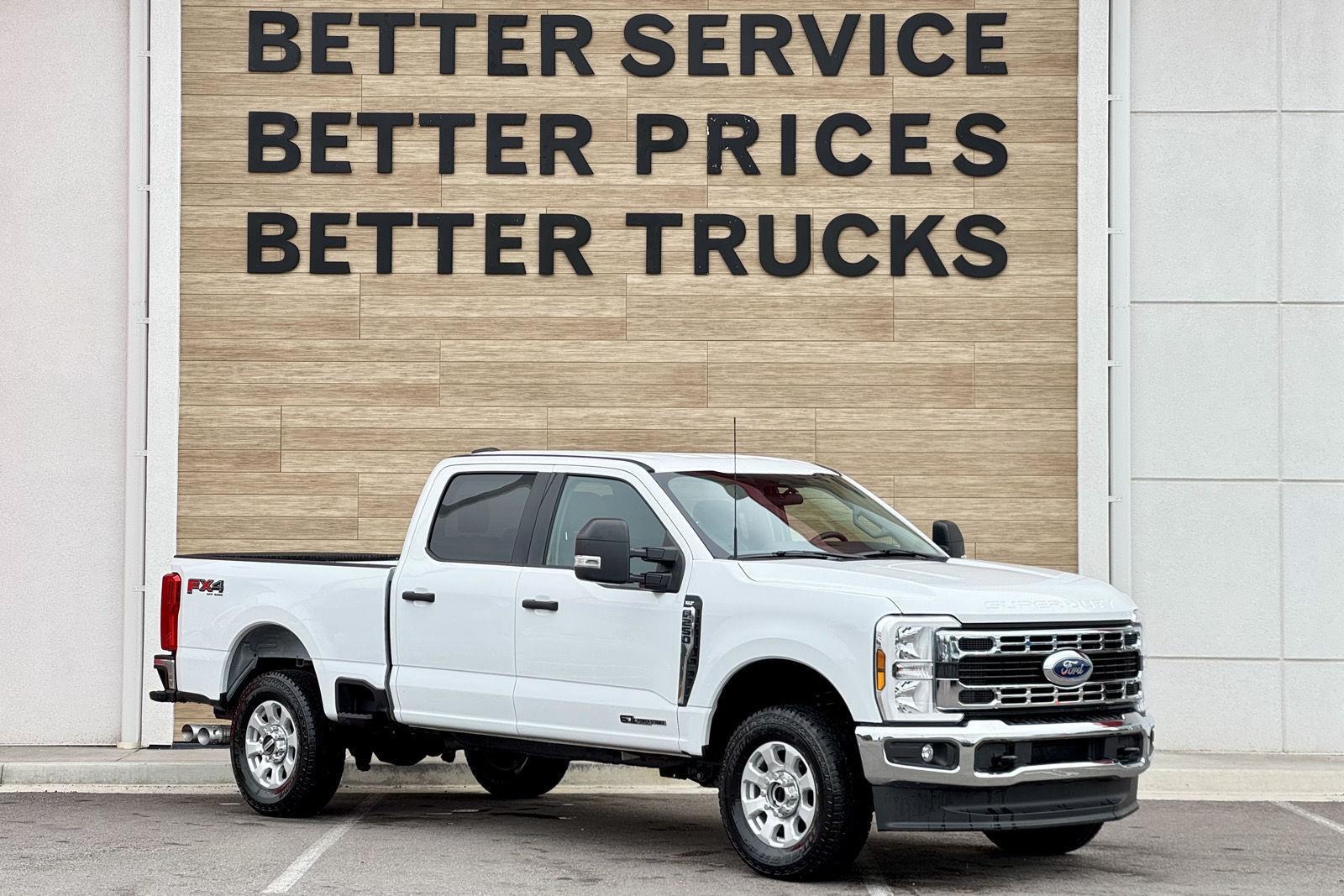 Oxford White 2024 Ford F-250 Super Duty XLT SuperCab 4WD Pickup Truck Four-Wheel Drive Automatic