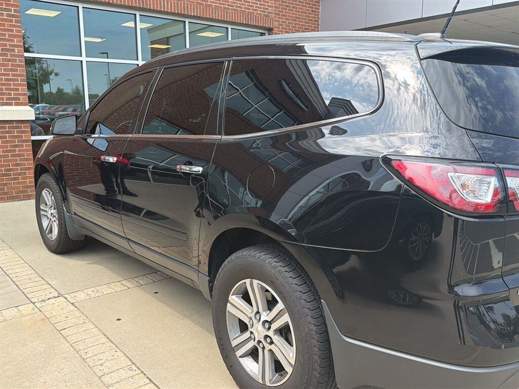 Mosaic Black Metallic 2016 Chevrolet Traverse SUV / Crossover All-Wheel Drive 6-Speed Automatic