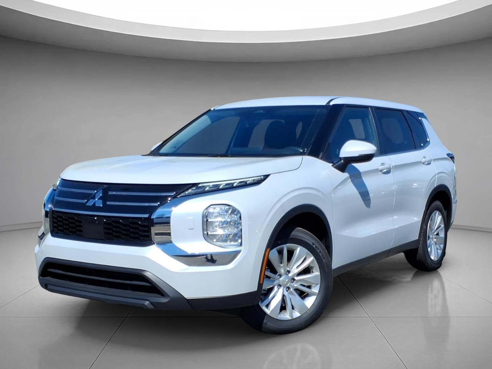 2025 Mitsubishi Outlander ES FWD