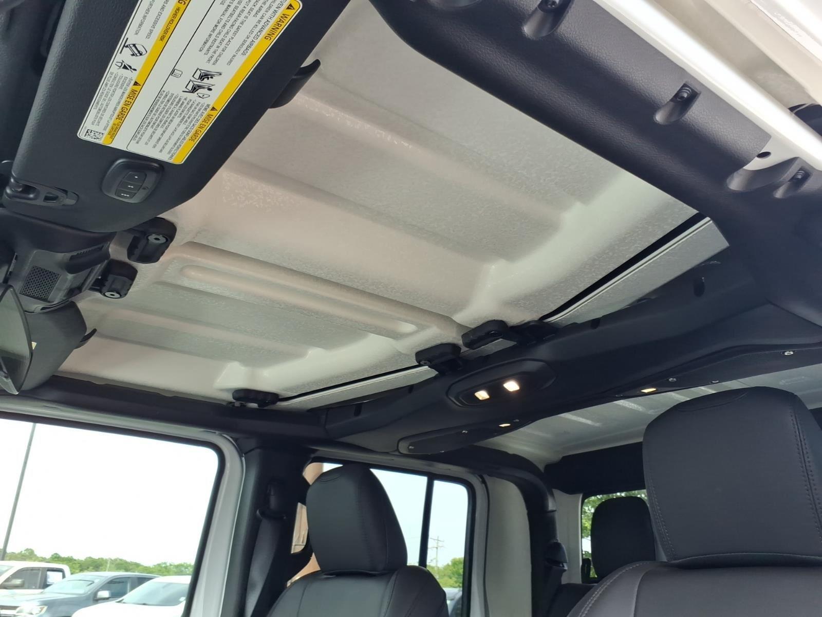 New 2026 Bright White Clearcoat Jeep Sahara image 6