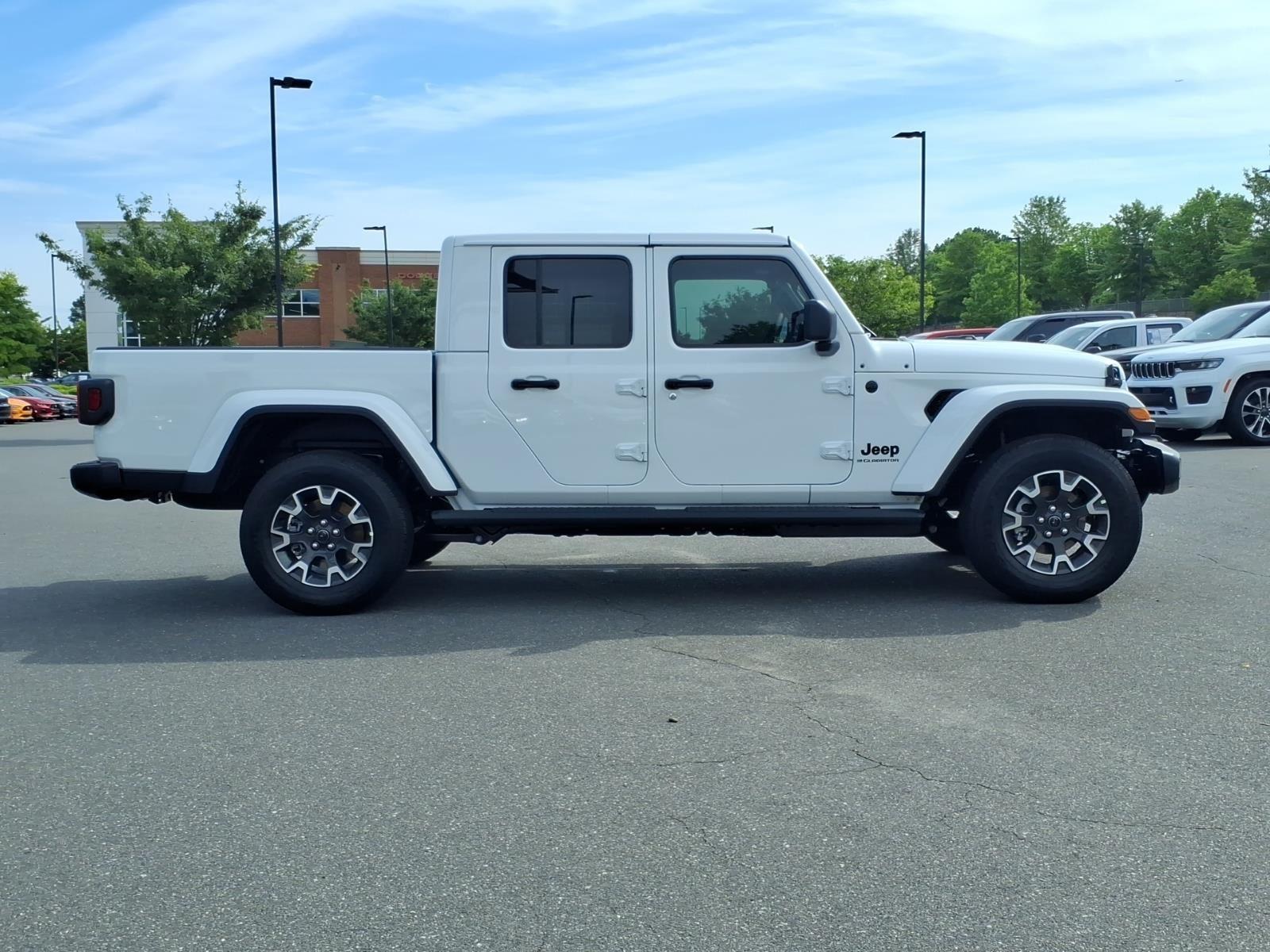 New 2026 Bright White Clearcoat Jeep Sahara image 11