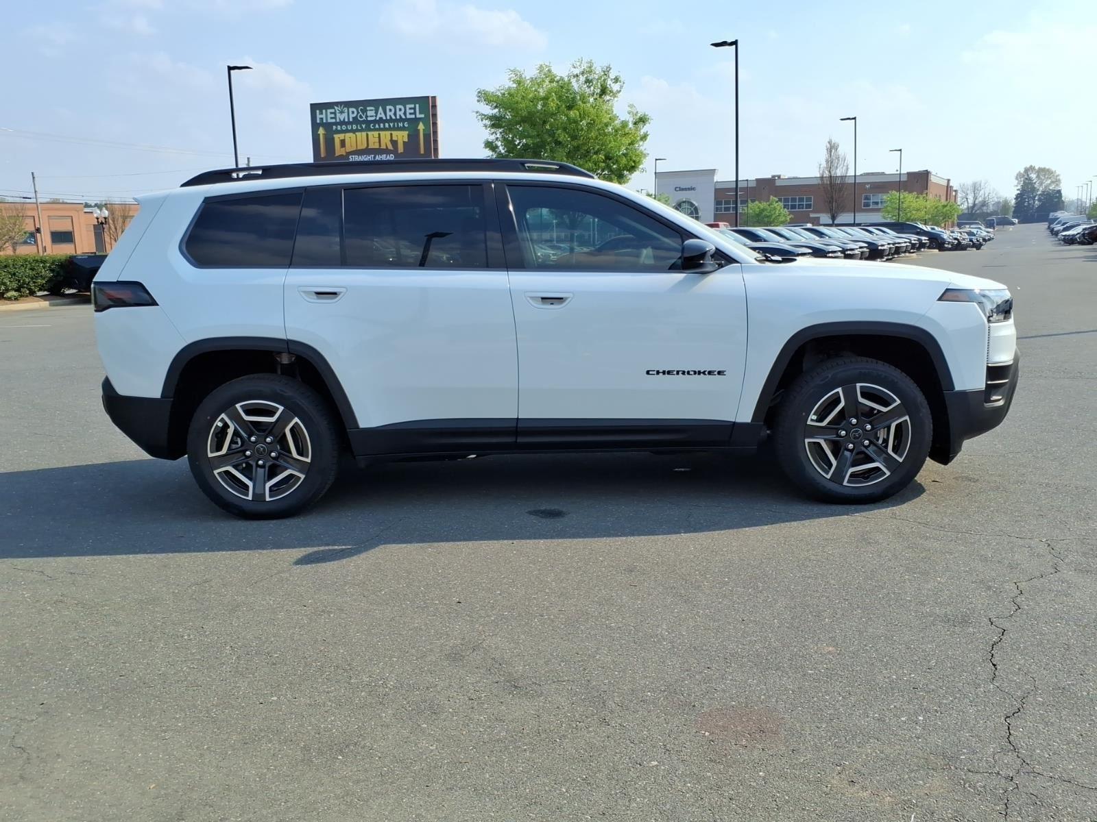 New 2026 Bright White Clearcoat Jeep Laredo image 9