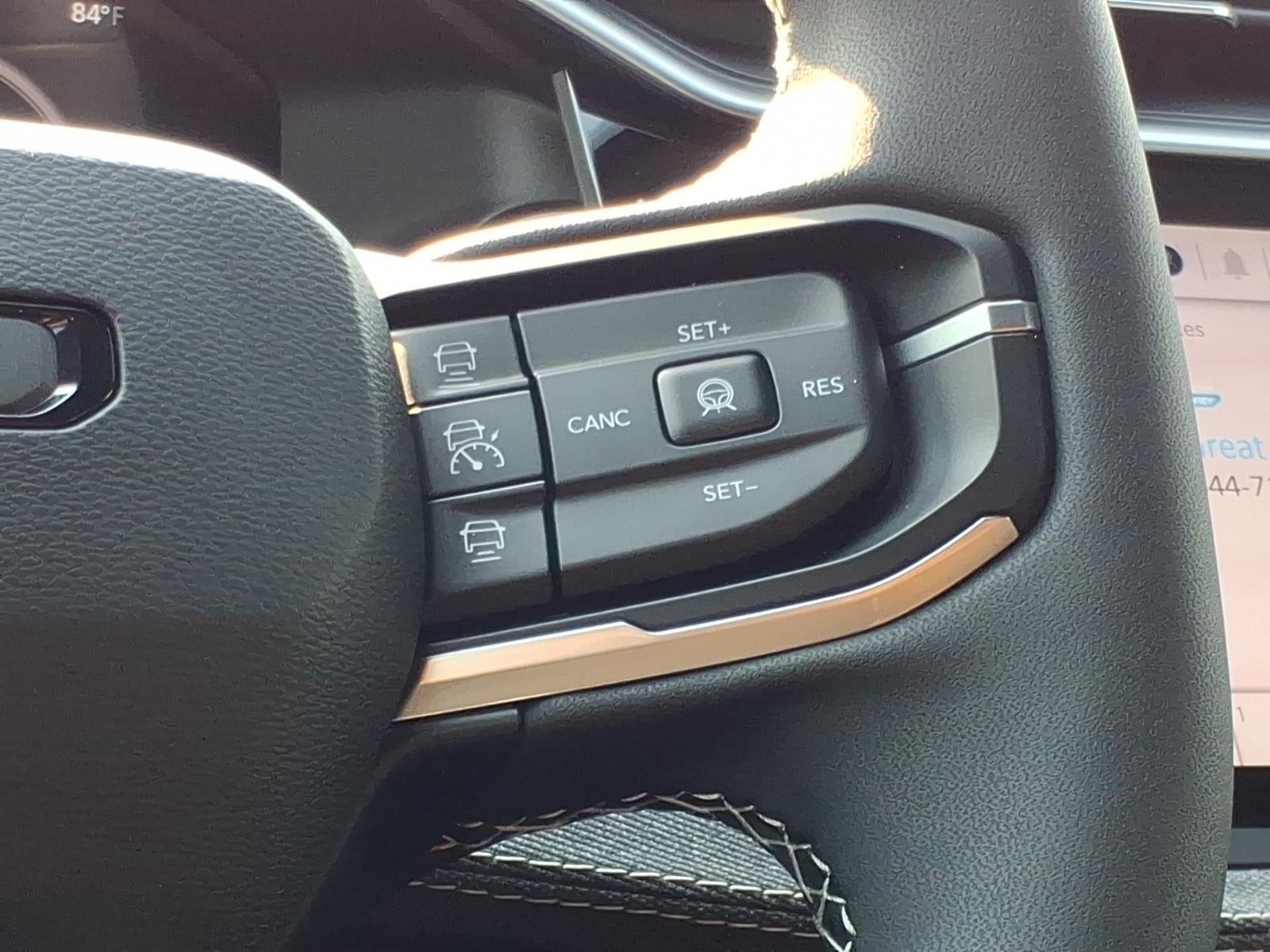 New 2026 Bright White Clearcoat Jeep Laredo image 27