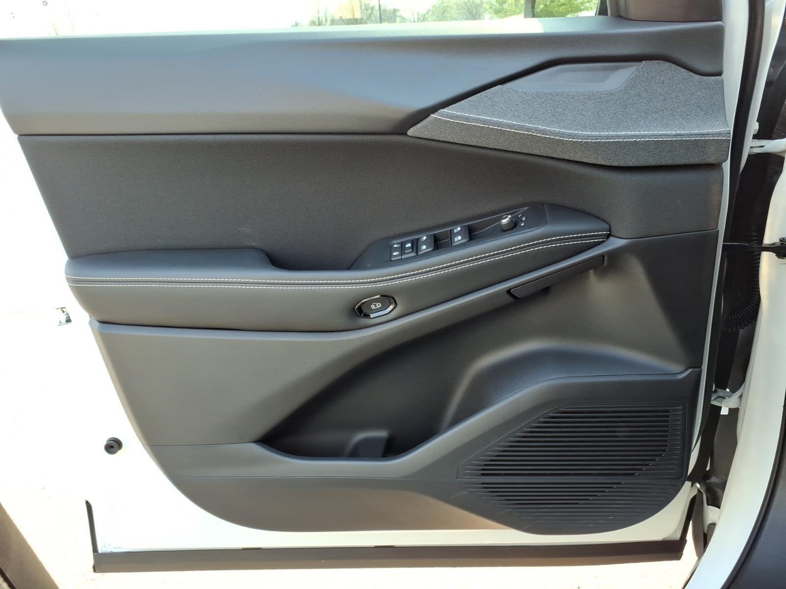 New 2026 Bright White Clearcoat Jeep Laredo image 28