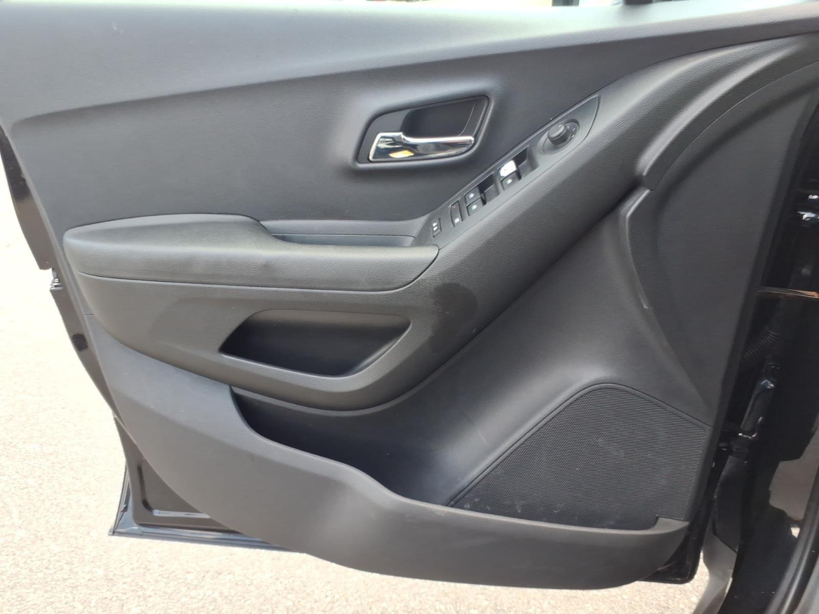 Used 2019 Mosaic Black Metallic Chevrolet LS image 26