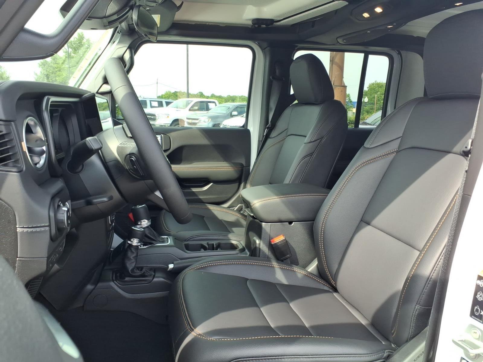 New 2026 Bright White Clearcoat Jeep Sahara image 19