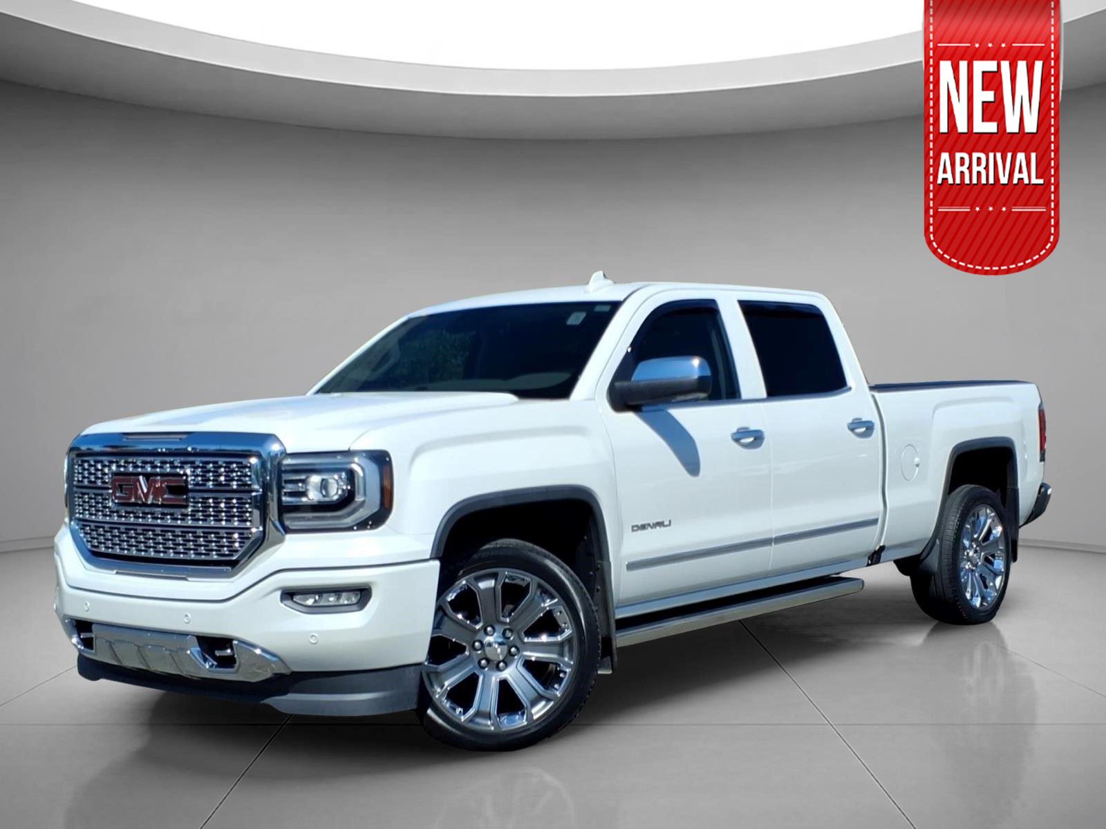 White Frost Tricoat 2017 GMC Sierra 1500 Denali Crew Cab 4WD Pickup Truck Four-Wheel Drive 8-Speed Automatic