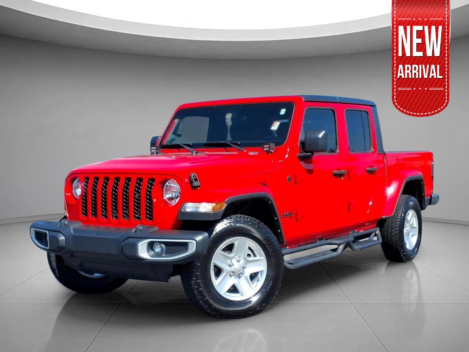 Firecracker Red Clearcoat 2023 Jeep Gladiator Pickup Truck Four-Wheel Drive 8-Speed Automatic