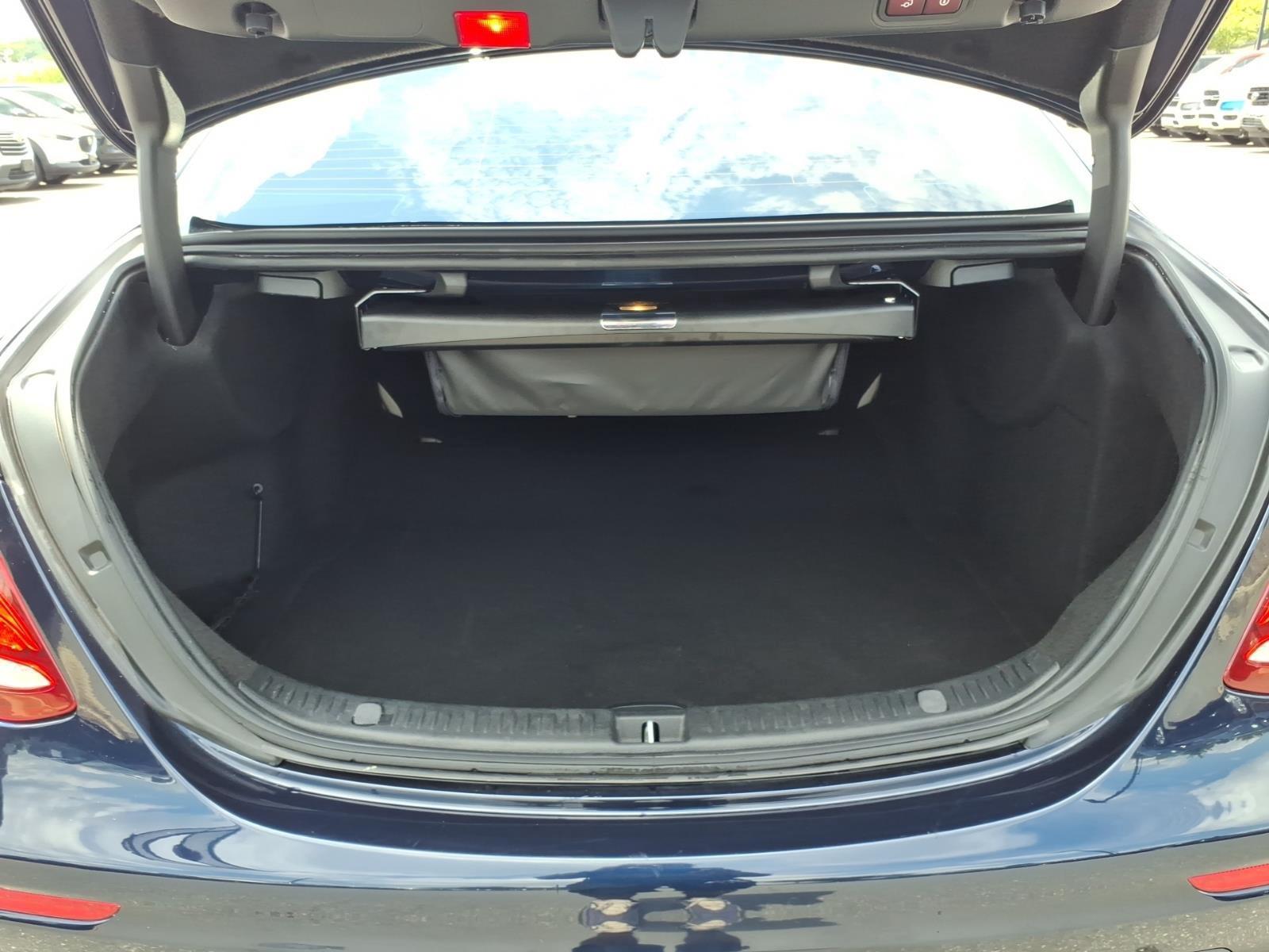 Used 2020 Lunar Blue Metallic Mercedes-Benz E 350 image 33