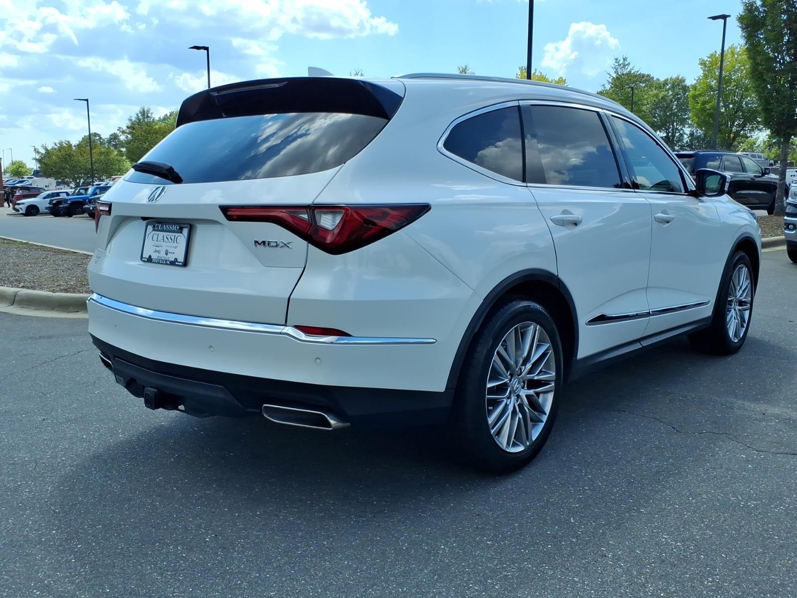 Used 2022 Platinum White Pearl Acura SH-AWD w/Advance image 2
