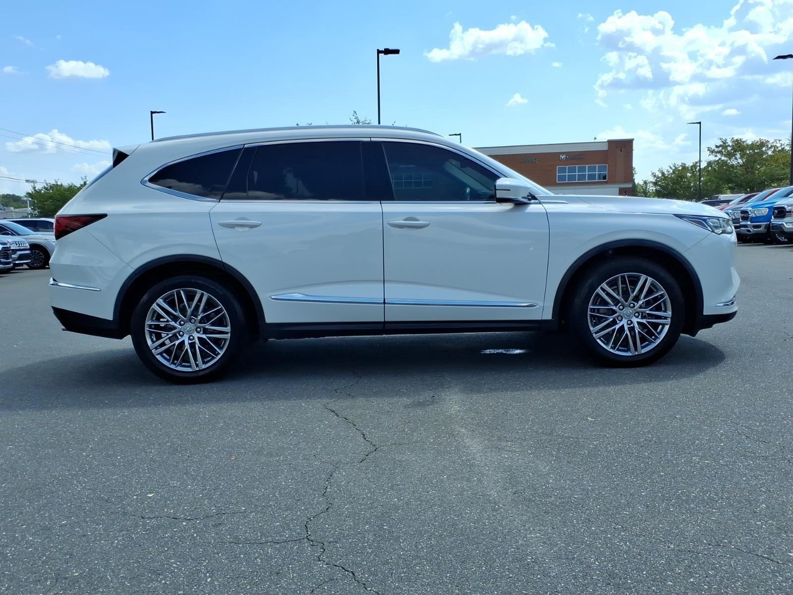 Used 2022 Platinum White Pearl Acura SH-AWD w/Advance image 13