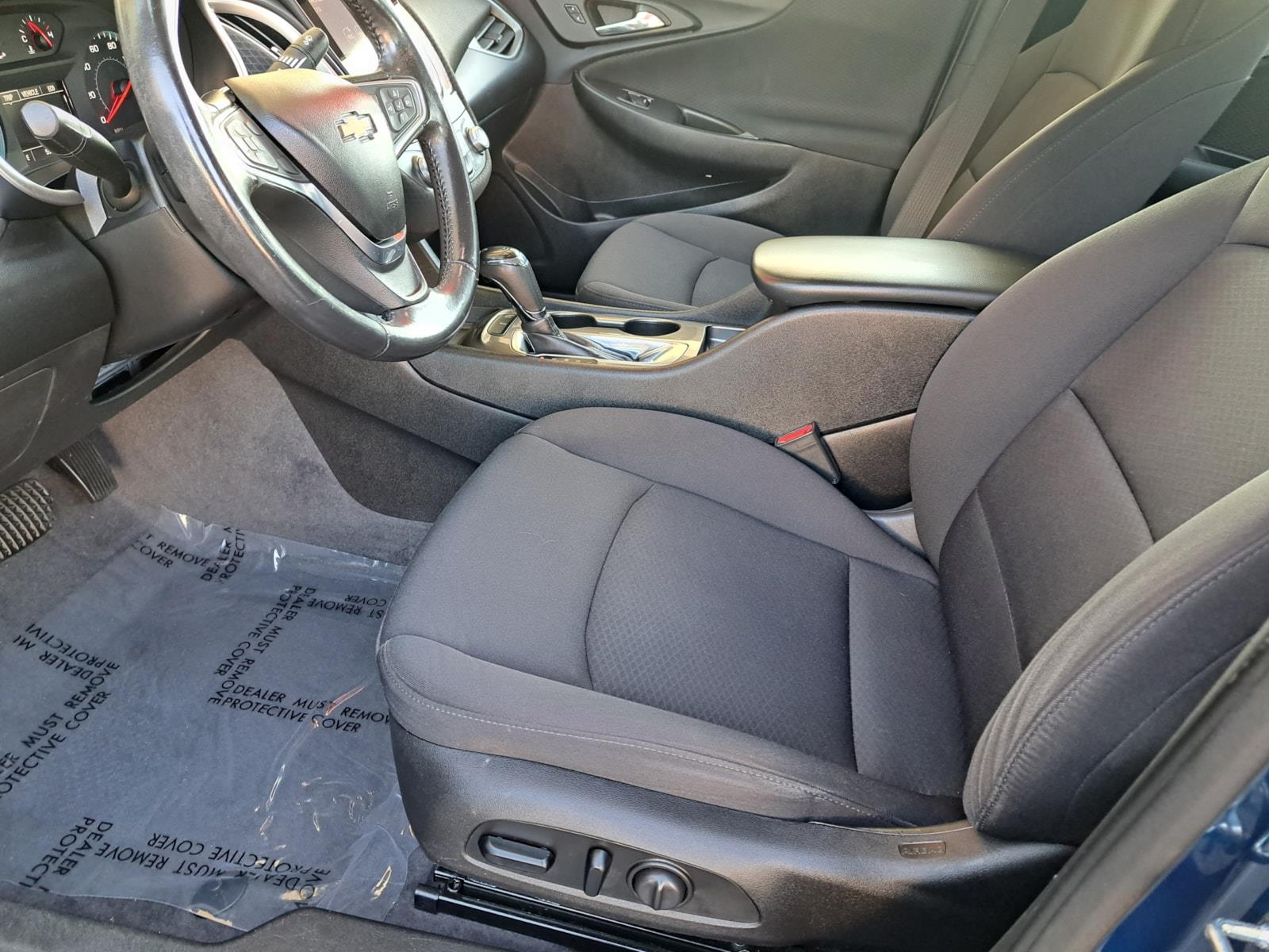 2019 Chevrolet Malibu RS Sedan 4 Dr. Front Wheel Drive mobile thumbnail 23