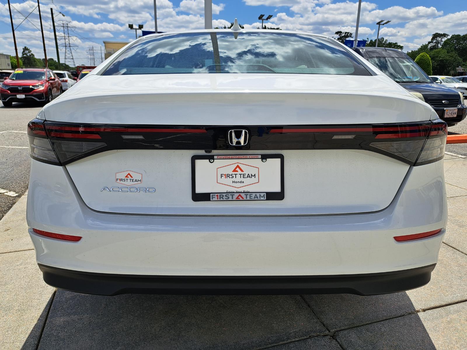 2023 Honda Accord Sedan EX Sedan 4 Dr. FrontWheelDrive 5