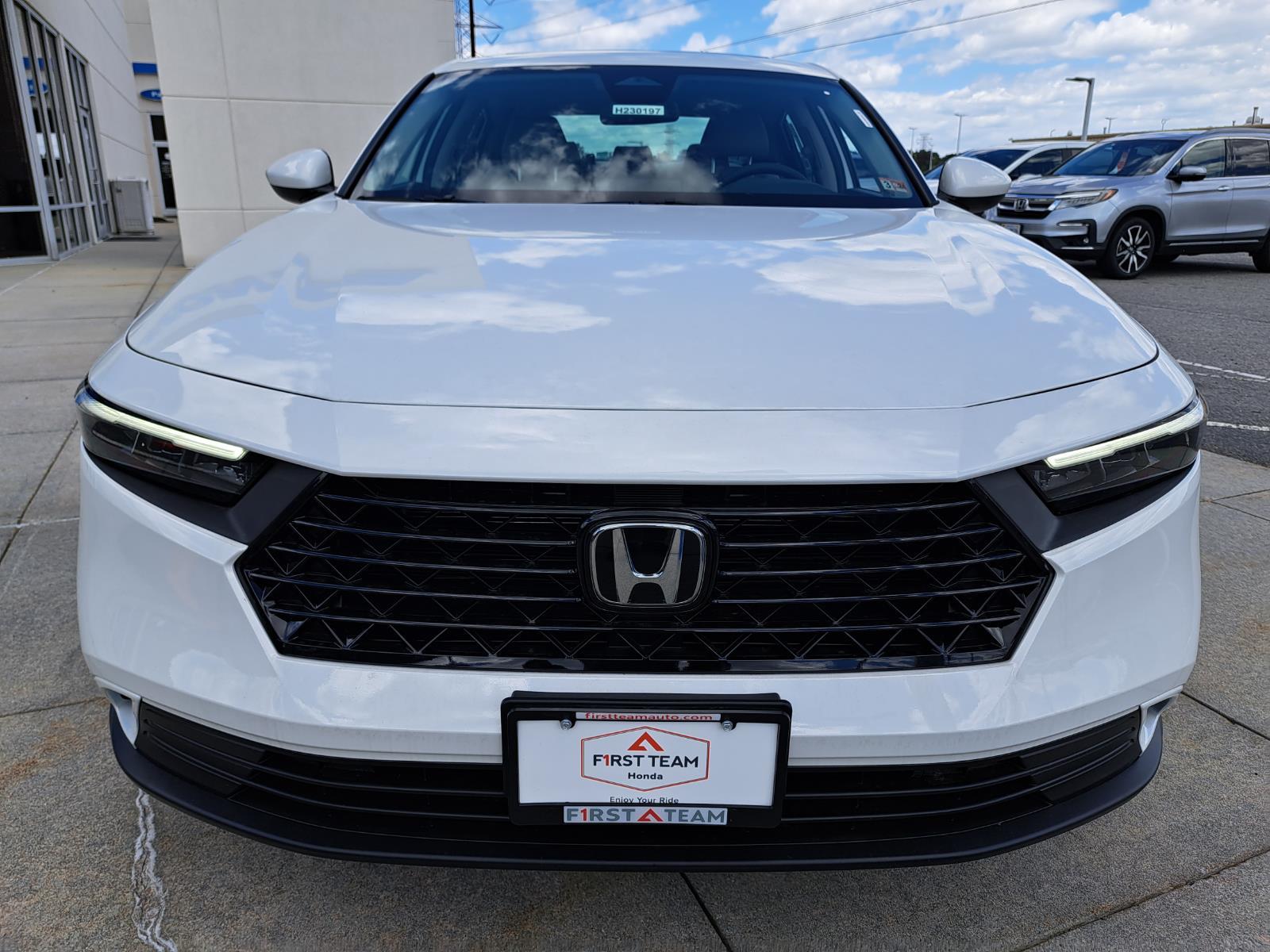 2023 Honda Accord Sedan EX w/o BSI Sedan 4 Dr. Front Wheel Drive 2