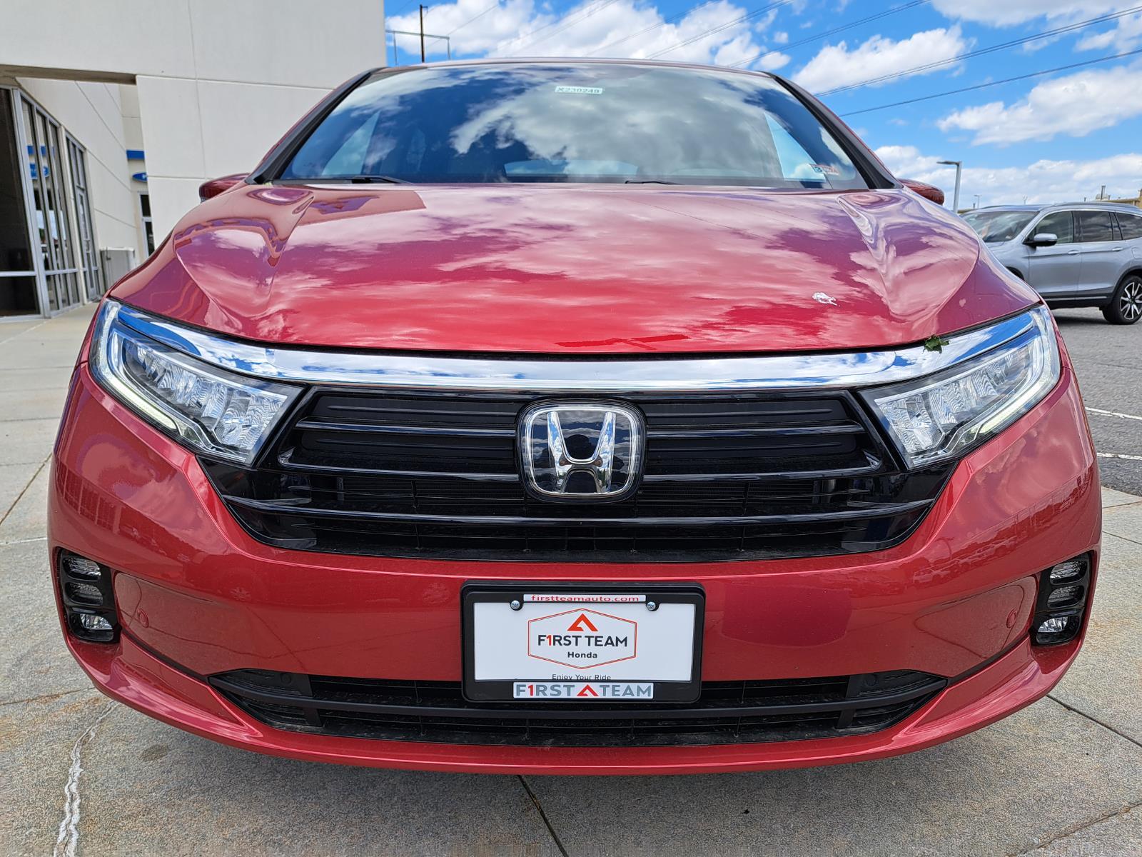2023 Honda Odyssey Elite Sports Van Front Wheel Drive 2