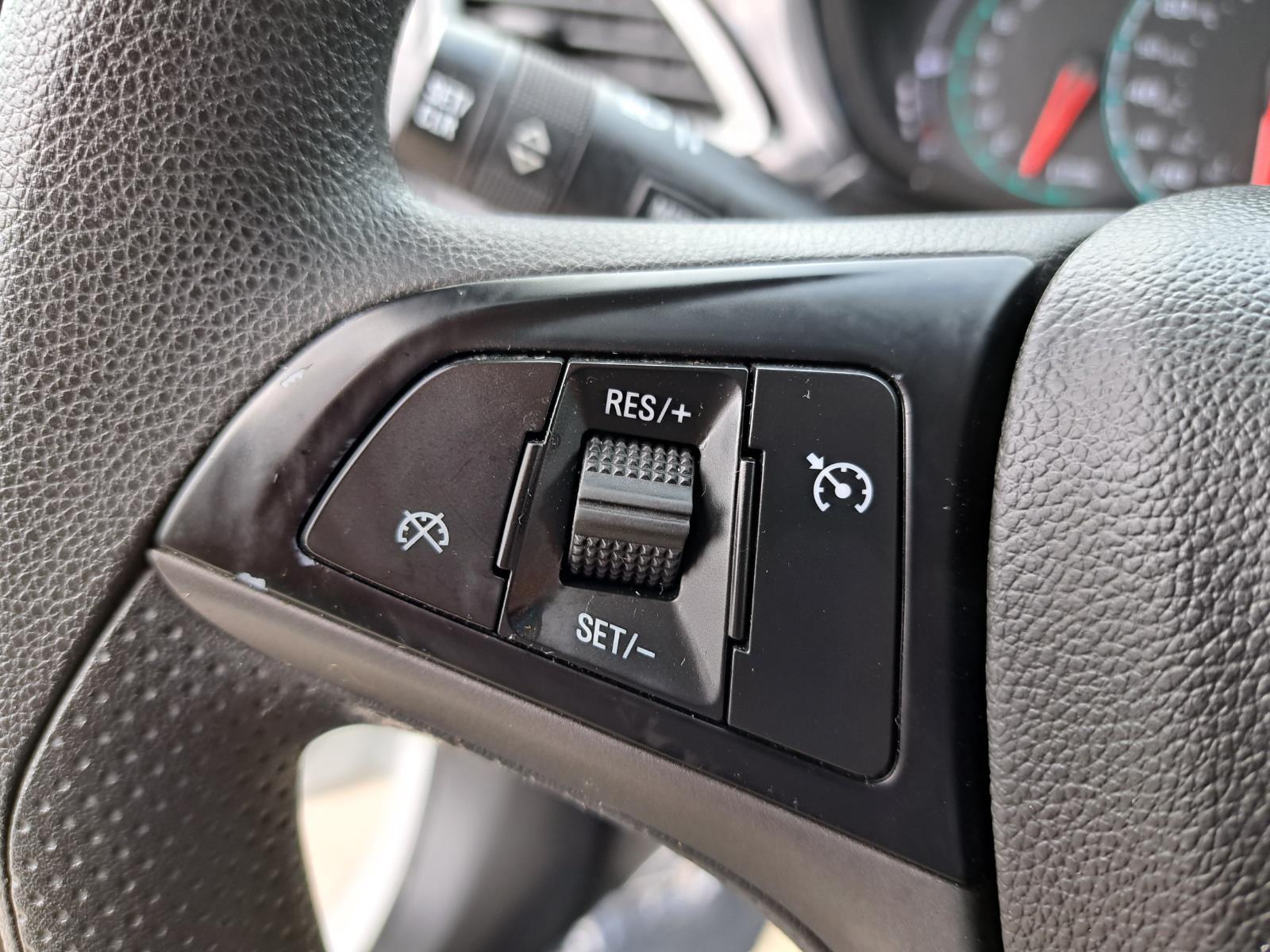 2020 Chevrolet Spark LT Hatchback 4 Dr. Front Wheel Drive thumbnail 41