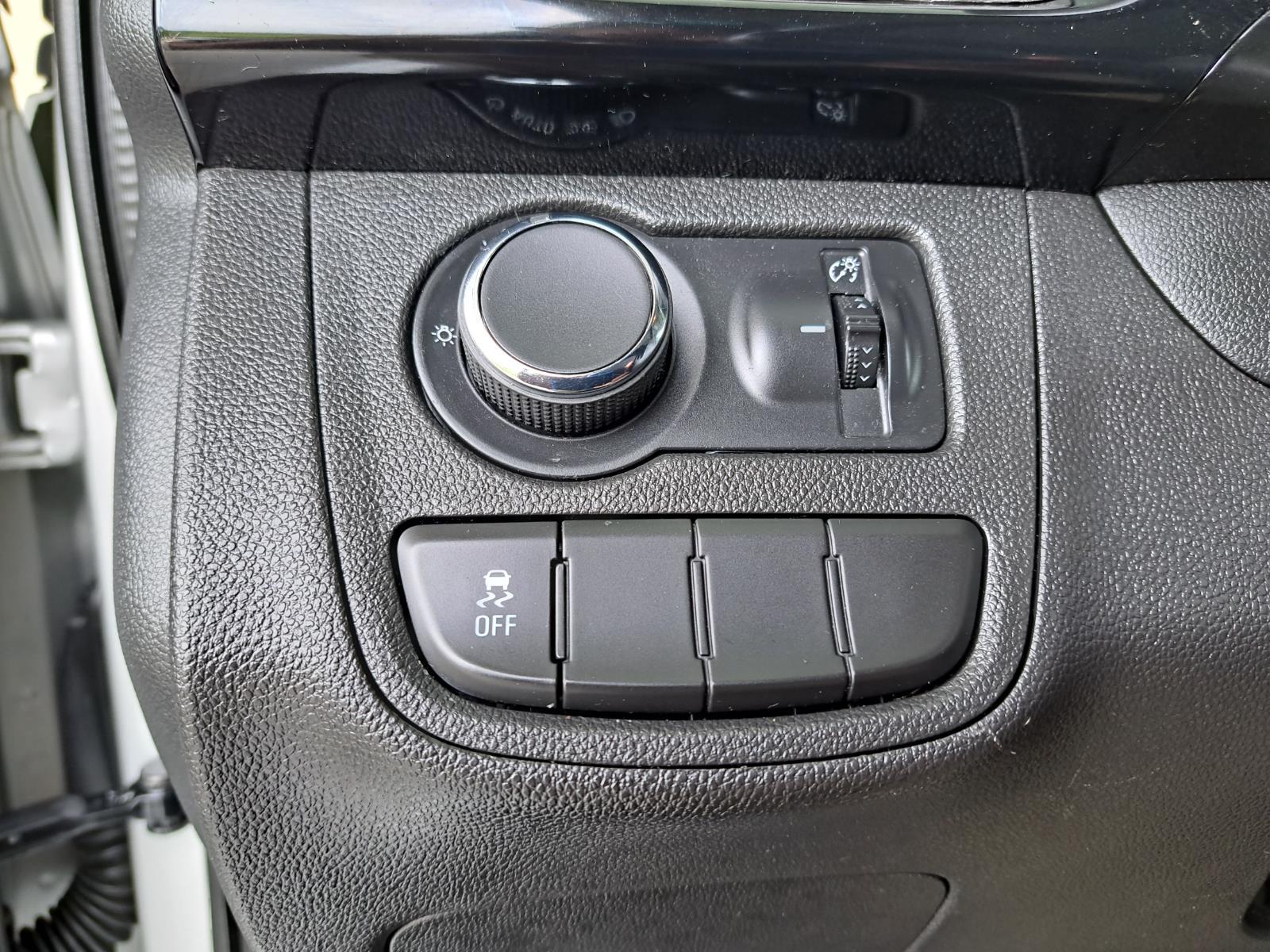 2021 Chevrolet Spark 1LT Hatchback 4 Dr. Front Wheel Drive thumbnail 38