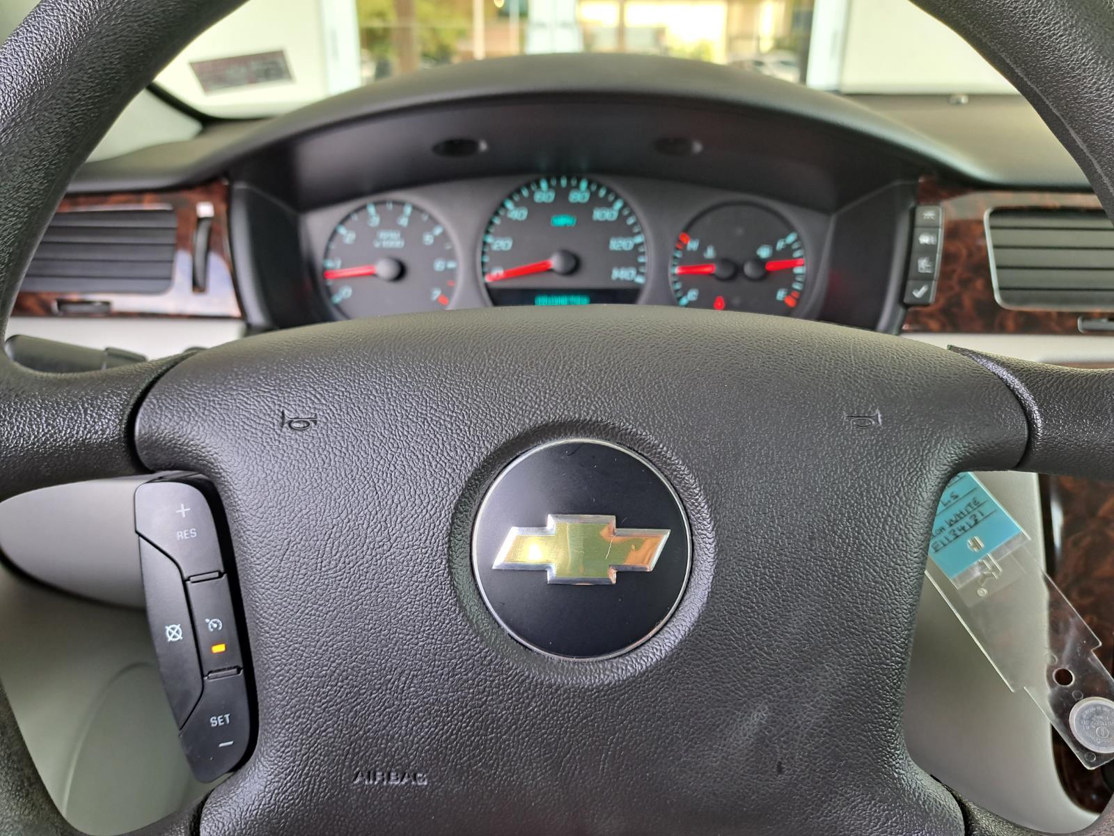 2015 Chevrolet Impala Limited LS Sedan 4 Dr. Front Wheel Drive mobile thumbnail 8