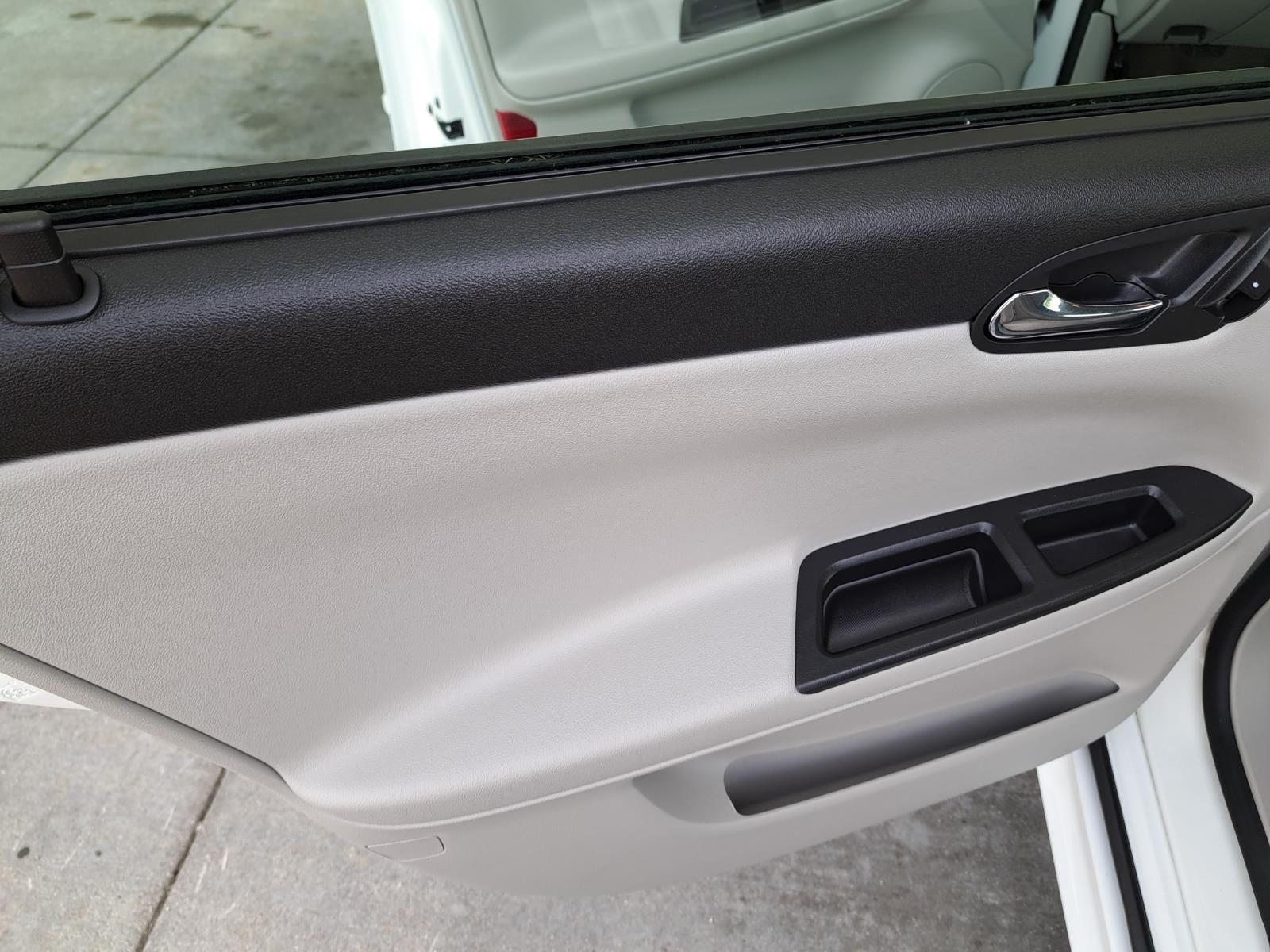 2015 Chevrolet Impala Limited LS Sedan 4 Dr. Front Wheel Drive thumbnail 47
