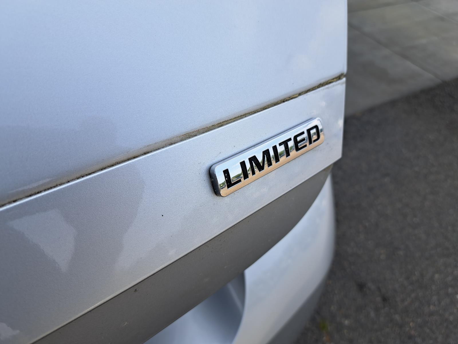 2014 Chevrolet Impala Limited LS Sedan 4 Dr. Front Wheel Drive mobile thumbnail 23