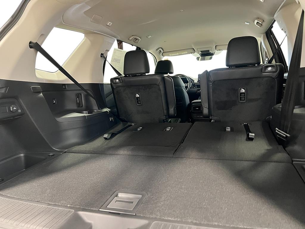 2024 Honda Pilot EX-L 7 Passenger SUV All Wheel Drive 33