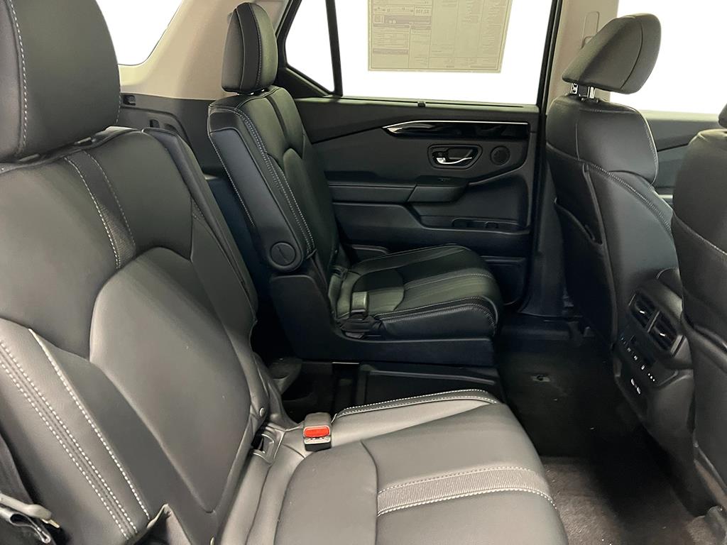 2024 Honda Pilot EX-L 7 Passenger SUV All Wheel Drive 38
