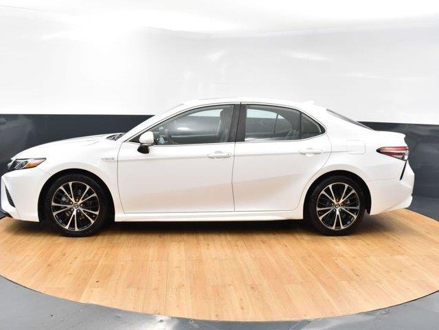 Preowned 2019 TOYOTA CAMRY HYBRID Hybrid SE for sale by CarVision of Trooper in Trooper, PA