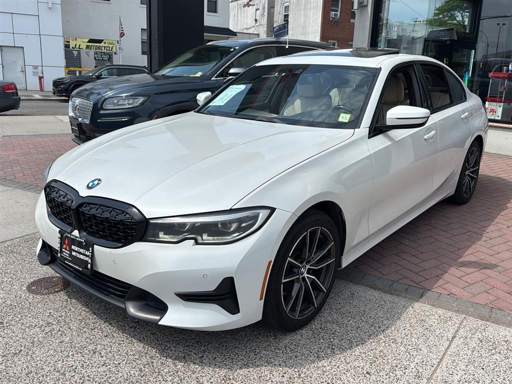 Alpine White 2022 BMW 3 Series 330i RWD Sedan Rear-Wheel Drive Automatic