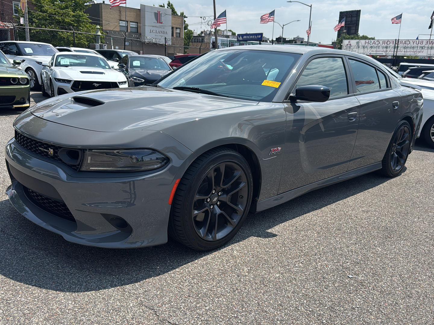 Pitch Black Clearcoat 2023 Dodge Charger Sedan Rear-Wheel Drive 8-Speed Automatic