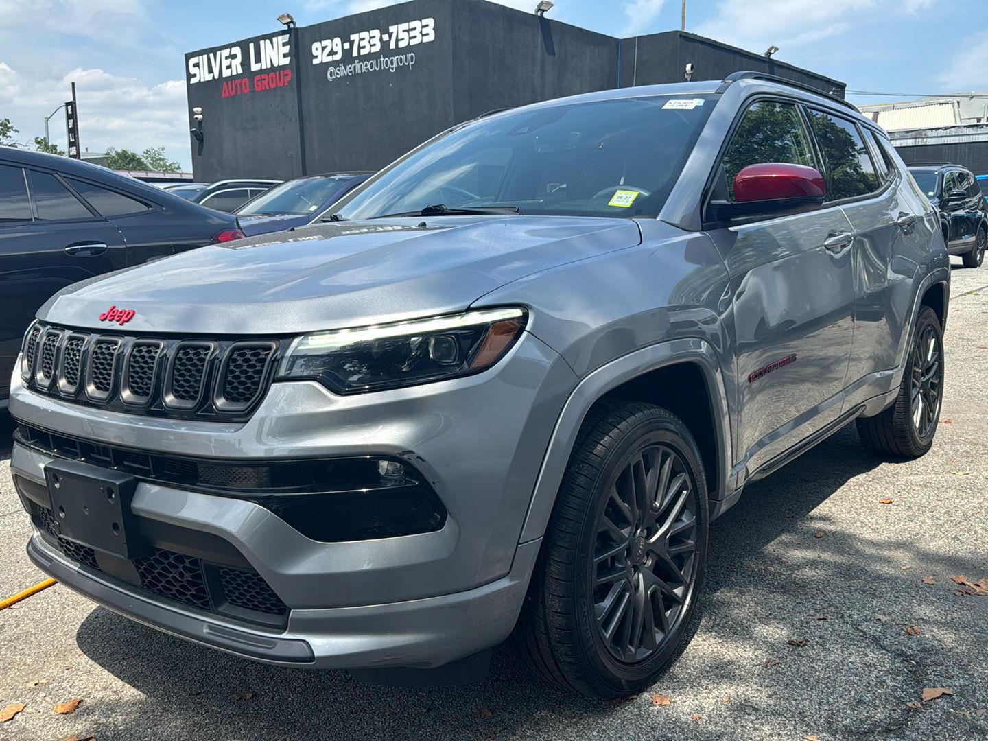 Billet Silver Metallic Clearcoat 2023 Jeep Compass SUV / Crossover Four-Wheel Drive 8-Speed Automatic