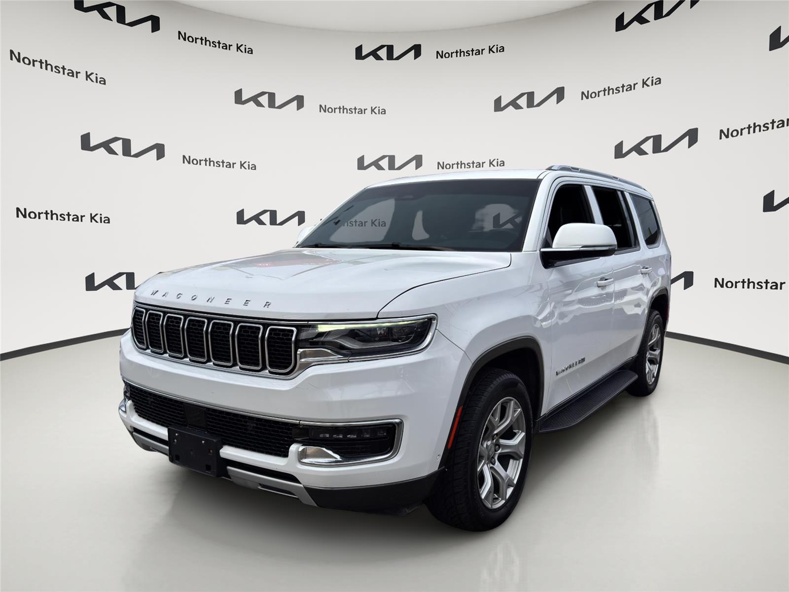 2022 Jeep Wagoneer Series II 4WD