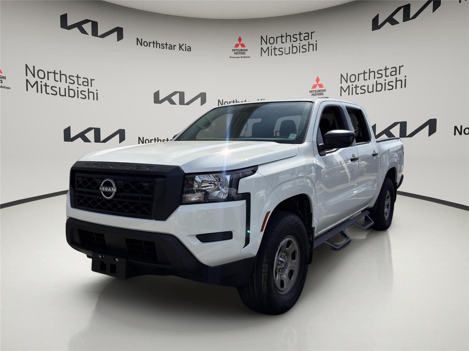 2024 Nissan Frontier S Crew Cab 4WD