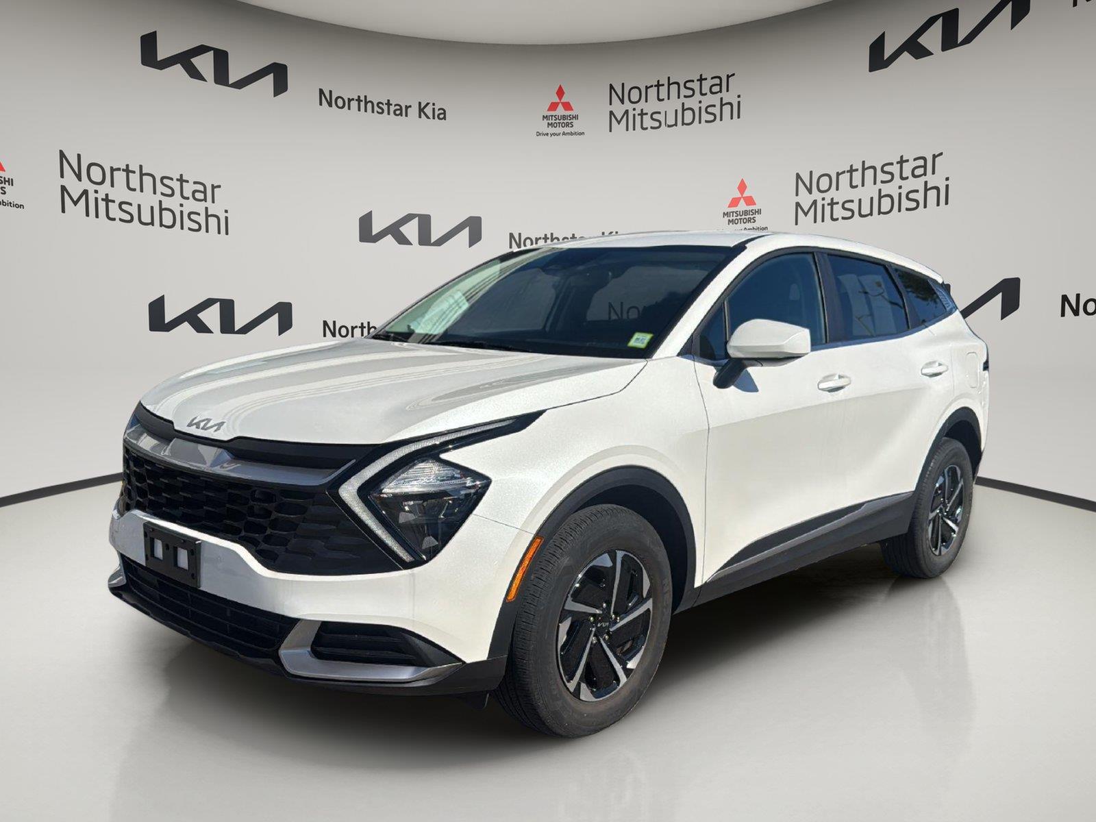 2023 Kia Sportage Hybrid LX AWD