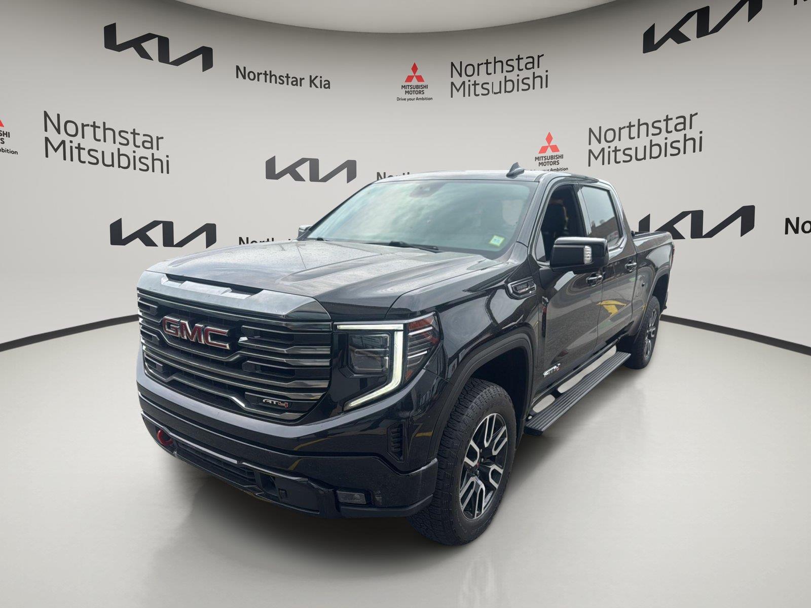 Onyx Black 2022 GMC Sierra 1500 Pickup Truck Four-Wheel Drive Automatic