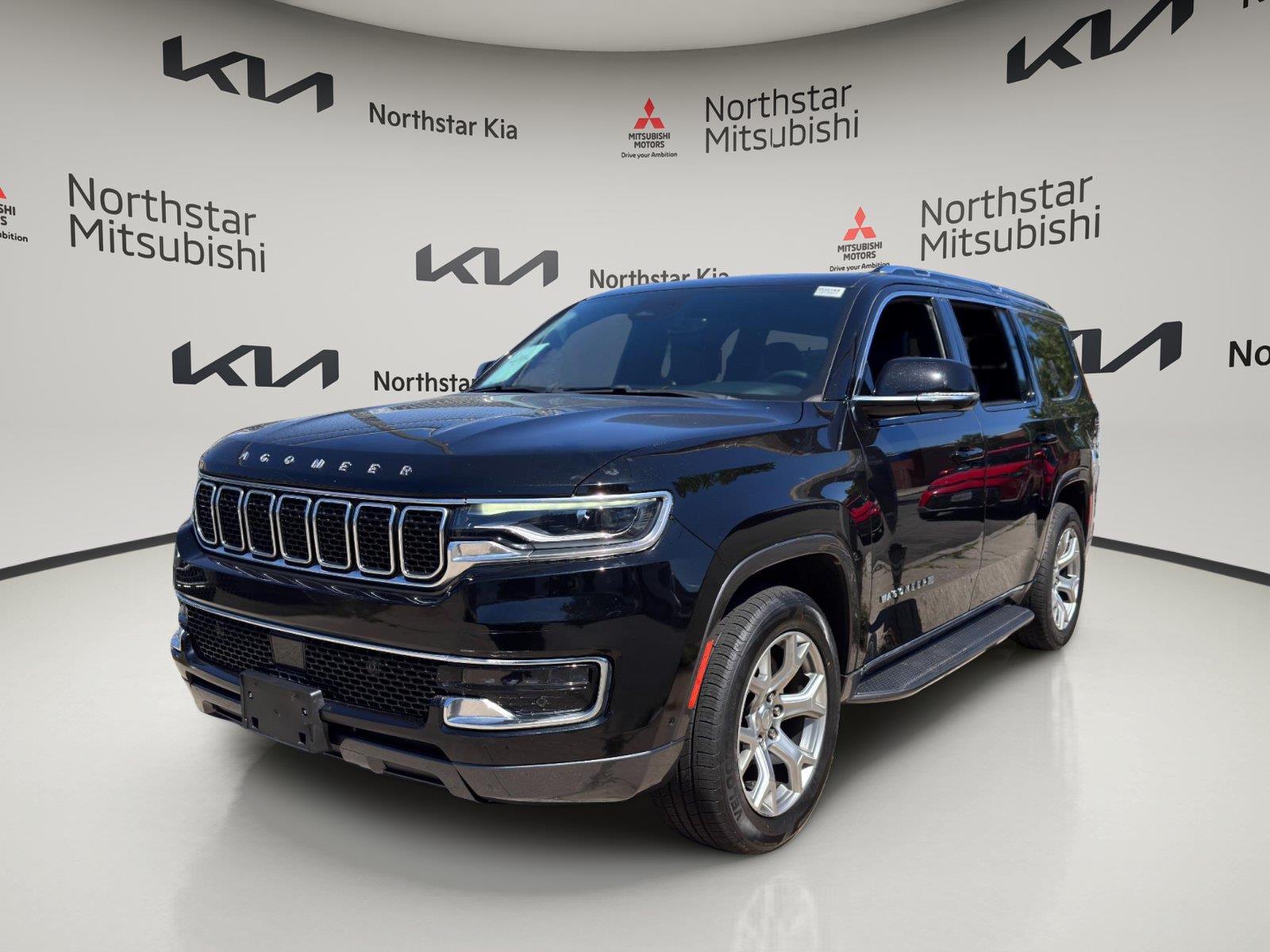 Diamond Black Crystal Pearlcoat 2022 Jeep Wagoneer SUV / Crossover Four-Wheel Drive 8-Speed Automatic