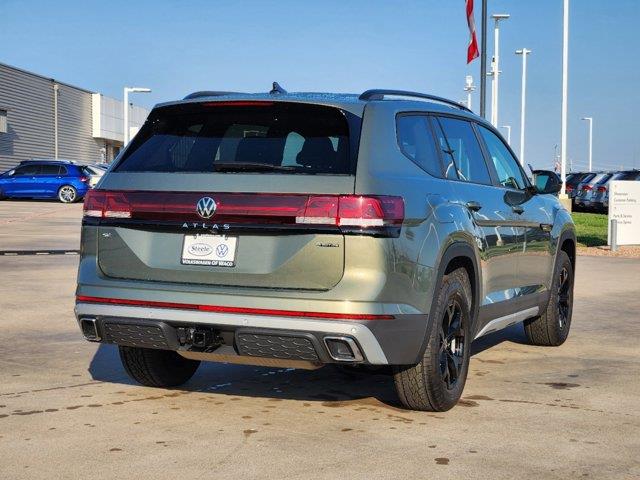 2024 Volkswagen Atlas 2.0T Peak Edition SE w/Technology 3