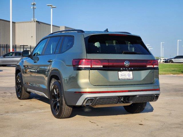 2024 Volkswagen Atlas 2.0T Peak Edition SE w/Technology 4