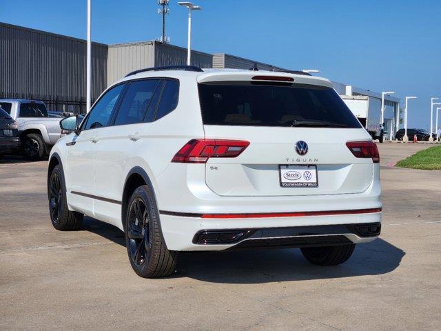 2024 Volkswagen Tiguan SE R-Line Black 4