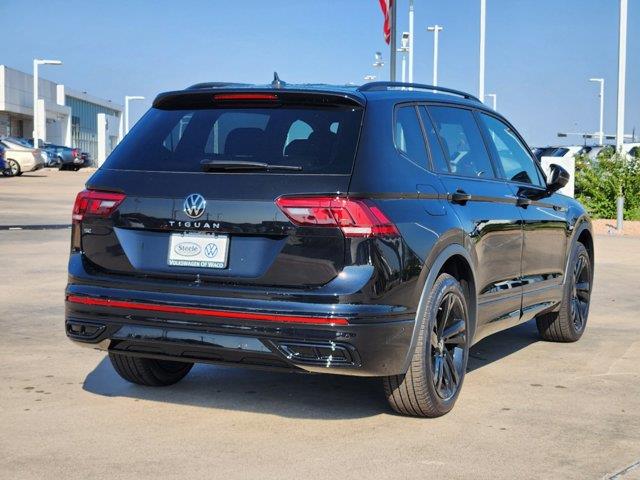 2024 Volkswagen Tiguan SE R-Line Black 3