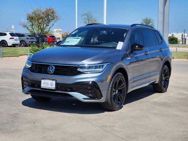 2024 Volkswagen Tiguan SE R-Line Black 2