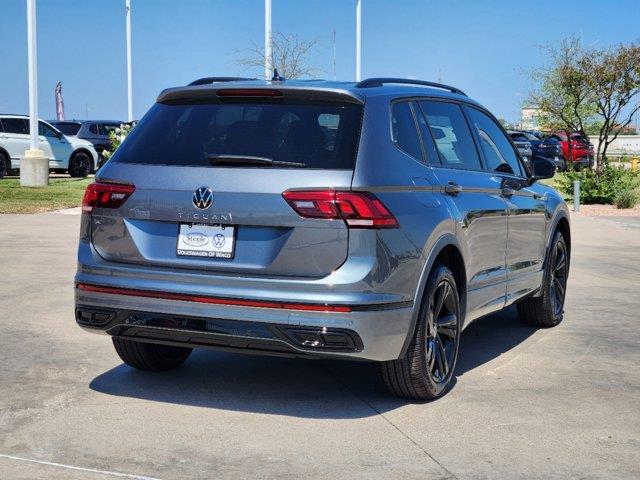 2024 Volkswagen Tiguan SE R-Line Black 3