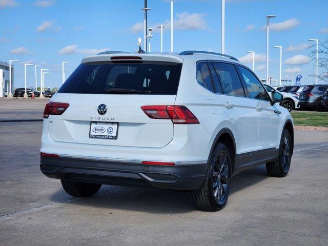 2024 Volkswagen Tiguan SE 3